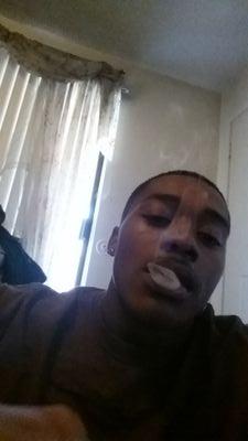 Fuk whoeva Dont follow me R.I.P 6izzy 6lack Lett #KidsFirst Mds $$$