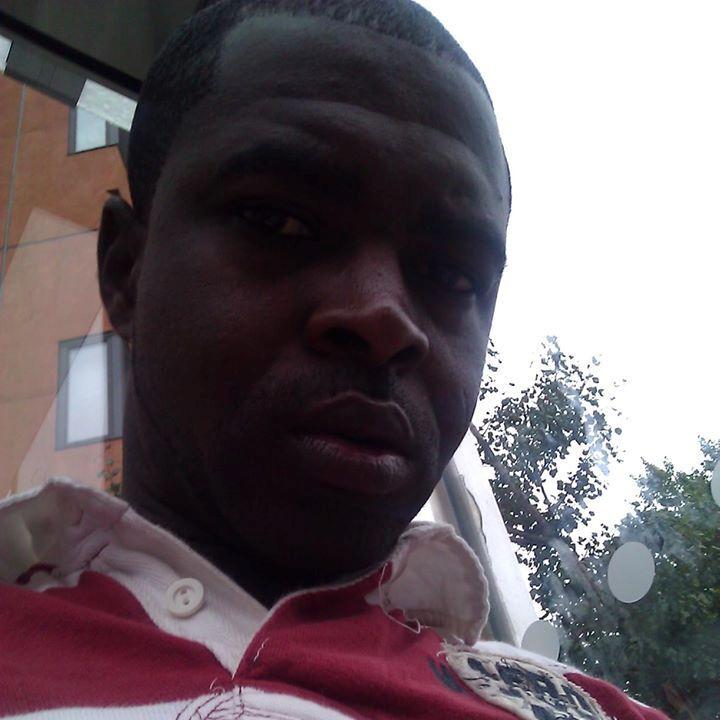 adeefe77's profile picture. 