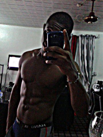 COCO_SUMTIN's profile picture. Very cool and understanding niccur Sturbon @times !!!