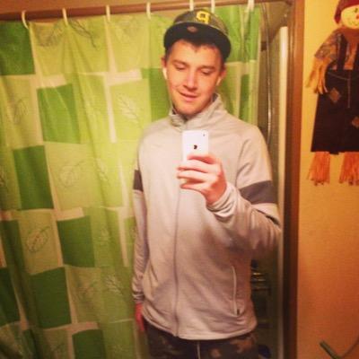 Fuckable412's profile picture. yolt you only live twice . live life the way yoh want too