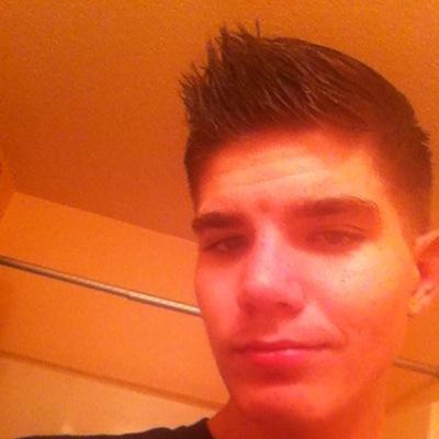 lilredsgear's profile picture. Im the leader of the SkepTic Nation looking for members message me SkepTic SoIar, draven L smith on xbox one if you want to join.