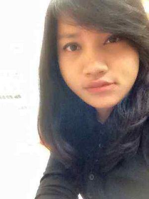 work and study | Managemen S-1 | love Kendal | i am 19 years old