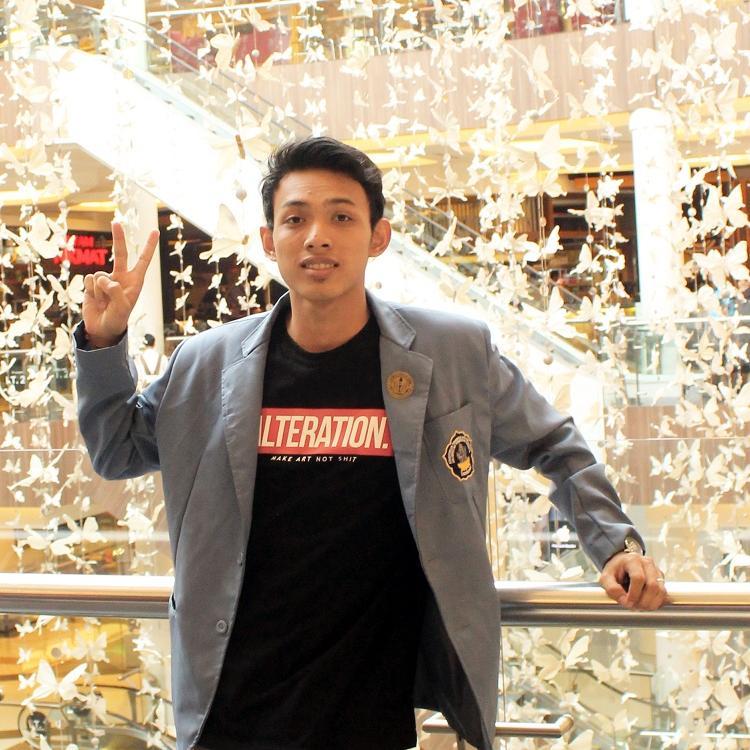 Bagus_yatindra1's profile picture. Fluffy Authentic