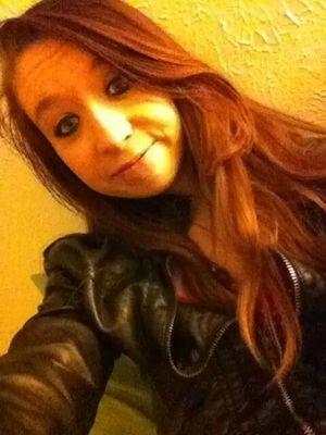I'm 20 years old. I like to go mudding, have bonfires, have cookouts, listen to music, dance, sing, play basketball. 
Single
