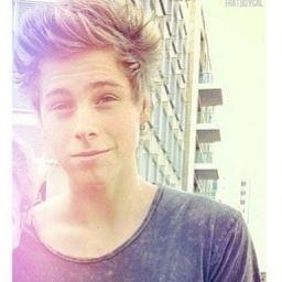 wishing you could be something your not. follow for a follow people :)