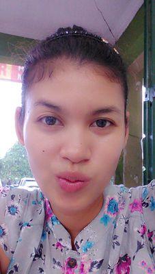 nilodamoris's profile picture. 