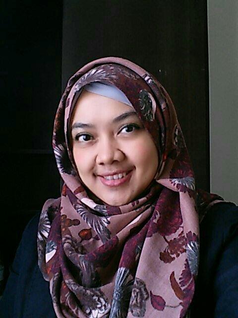 fitri_tiar's profile picture. hypnotherapist