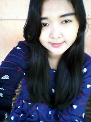 suka banget sama warna biru