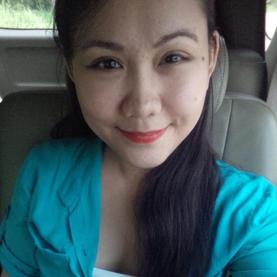 XeniaDaffodil's profile picture. Progress is impossible without change, and those who cannot change their minds cannot change anything. 
-George Bernard Shaw