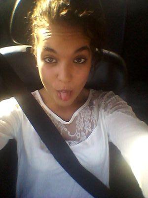 sarandongiita Profile Picture