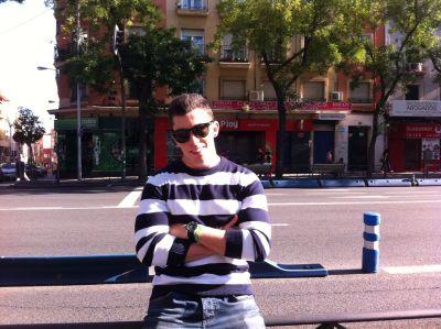 Fitness/GOOD MUSIK.

Estudiante de Nutrición. 
No Risk No Glory

El dolor es temporal..El orgullo es para siempre.