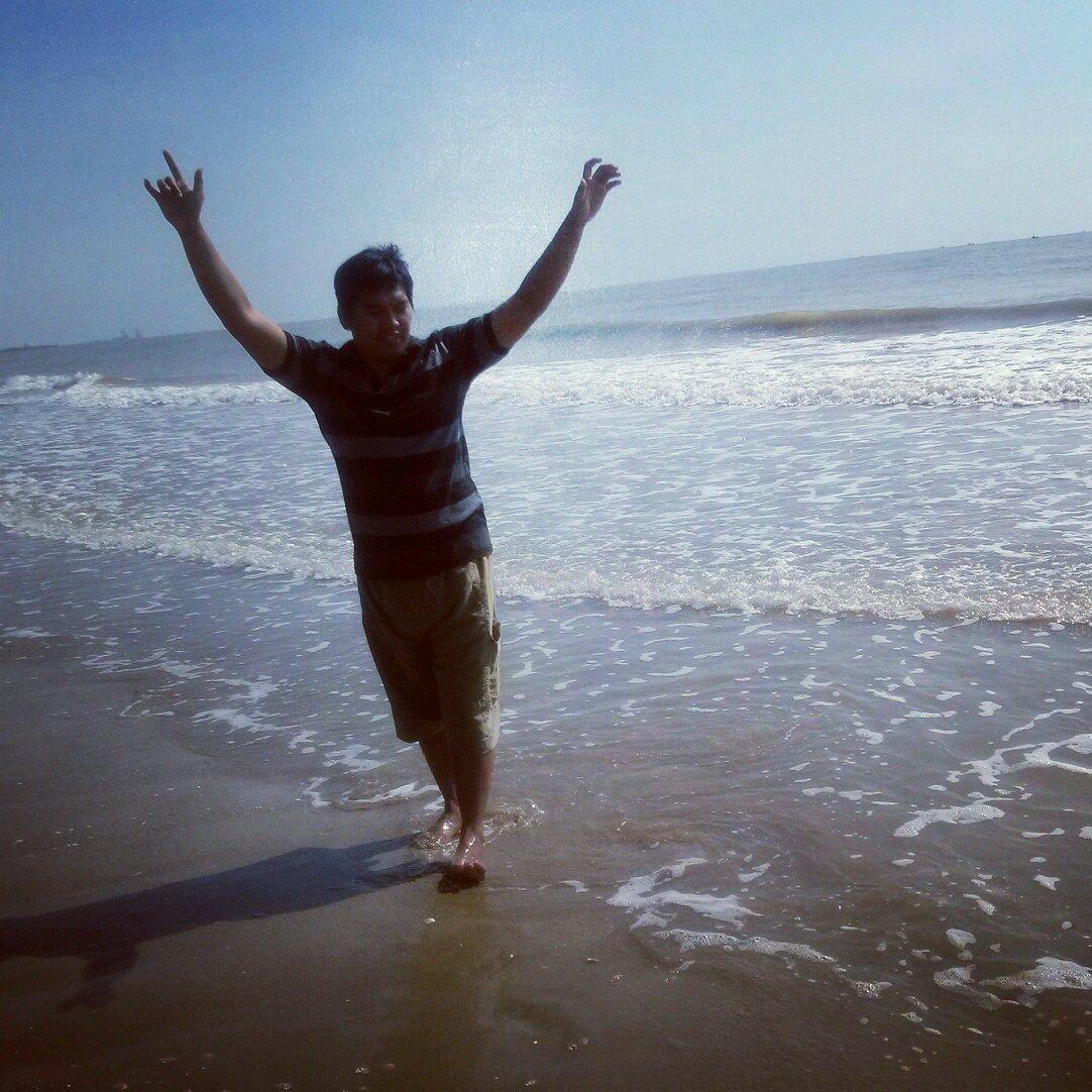 dwi_aprianto's profile picture. .  Failure sometimes enlarges the spirit and we have to fall back upon humanity and God.