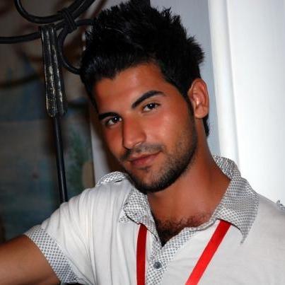 EbrahimiLuka's profile picture. 