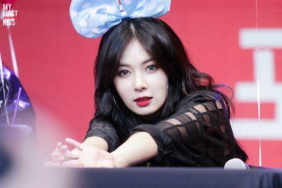 Roleplayer of 4Minute's Main Rapper & Main Dancer 김현아 • 1992 • Troublemaker • #CUBEGLOBAL
