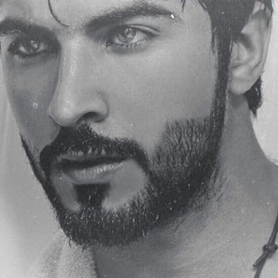 لا أبالي بعدد التغريدات التي ارسلها ولا ارسل لكي اثير اهتمام احد كل مافي الامر اني سأرسل مايعجبني وإذا لم أجد سأتابع بصمت  kik:v_77Z