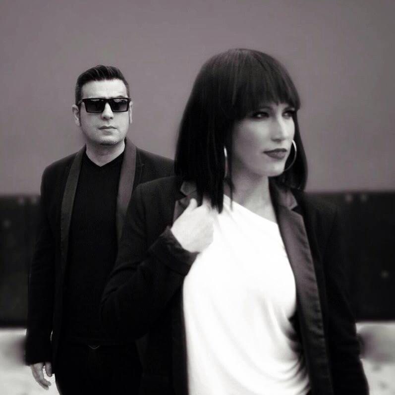 Duo dedicado a los sonidos Deep, House & Chill. Residentes Cafe del Mar World Tour 2015.
