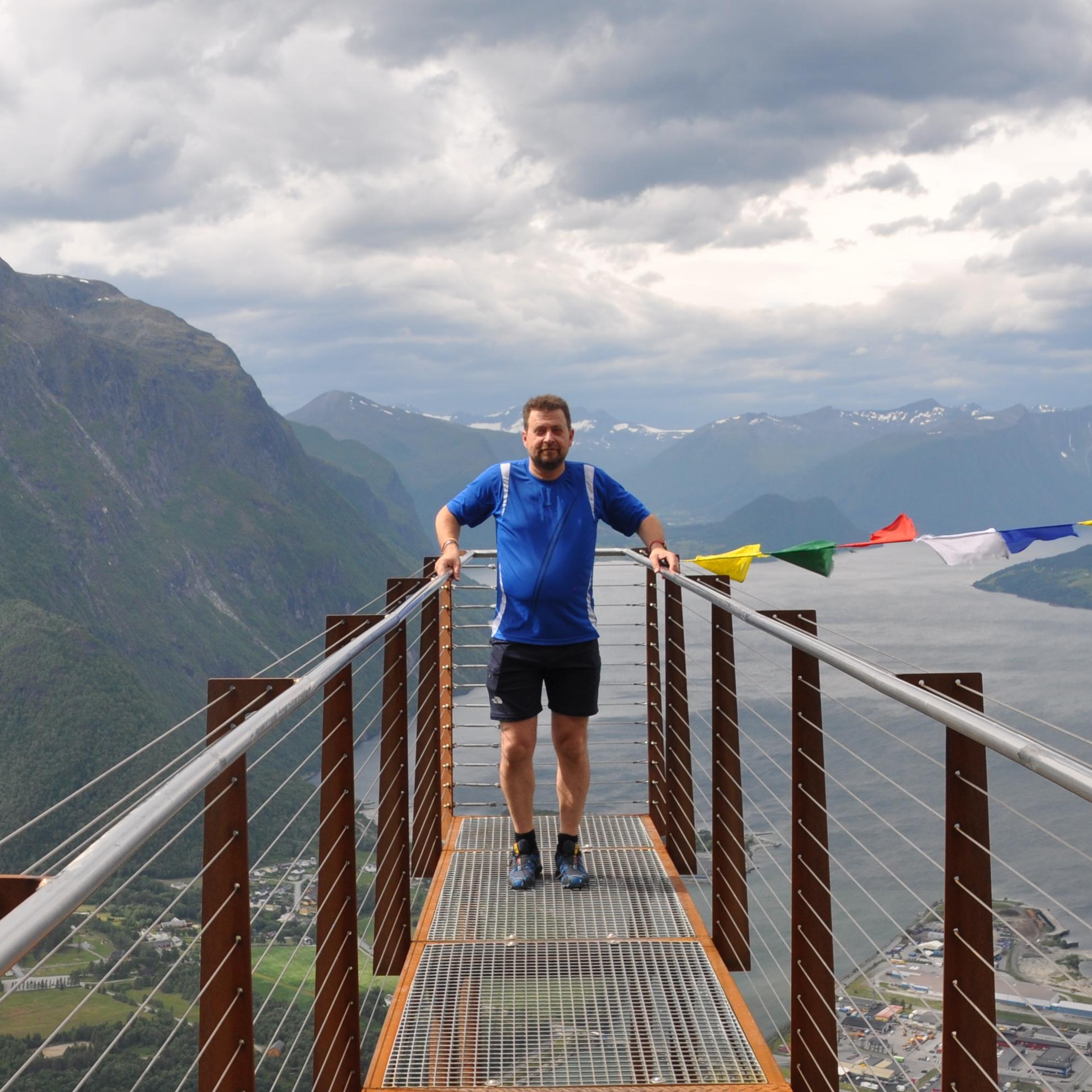 EagleEyes1234's profile picture. engineer, entrepreneur, Norborg, Rosenborg and Leeds United fan and family father