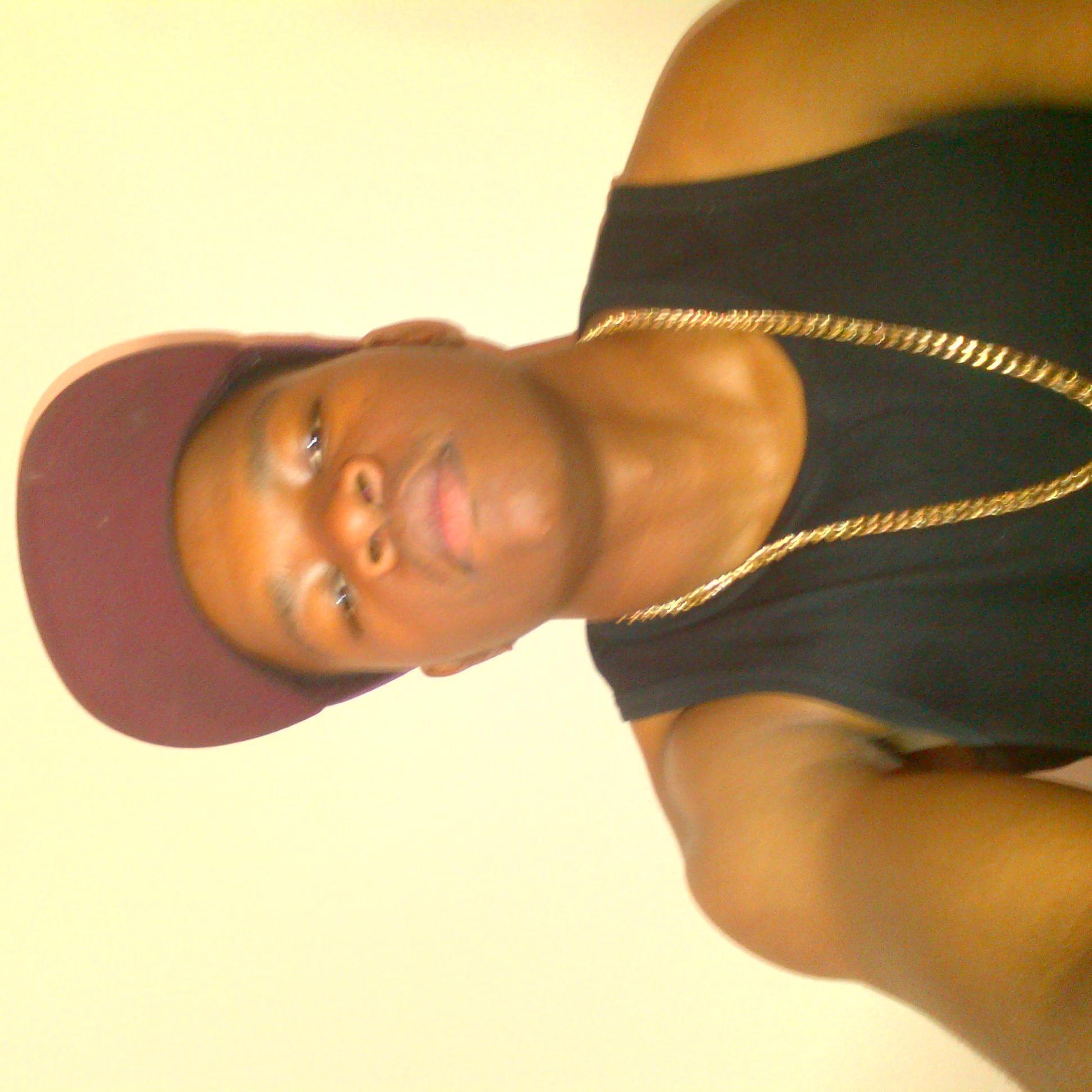 Shuping_G's profile picture. passionate liverpool supporter....cool,calm and collected nigga