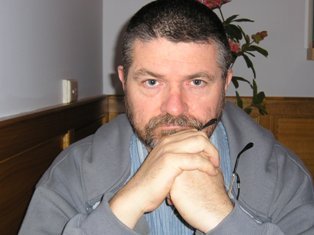 writerman242's profile picture. I write I travel I think I make photos Not necessarily in that order, and now it's time to  do more of it all isn't it?