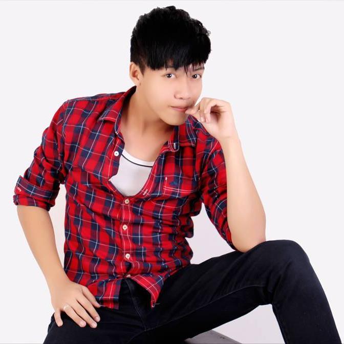 People change..because their is something in the past that make or force them to change of what they're are now..Hi everyone my name is Raymond Mendoza :)