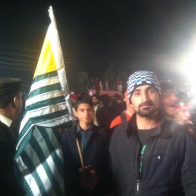 khan312's profile picture. 