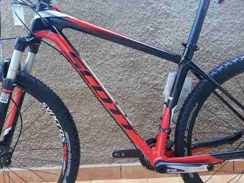 I am a mountain biker , Swimmer , long distance runner , a Slalom water skier and a 1st team rugby player #7 and under head boy of my school