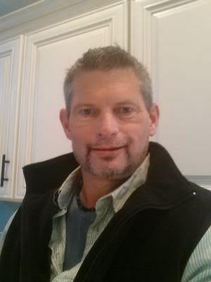 davidbradley63's profile picture. 