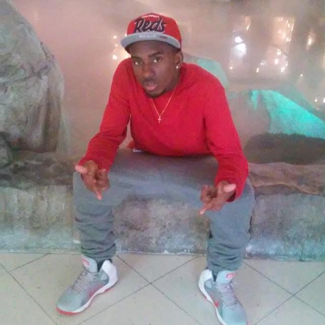 MISSISSIPPI RAISED VEGAS THUGGING/UP AND COMING HIP HOP ARTIST/GET AT ME
