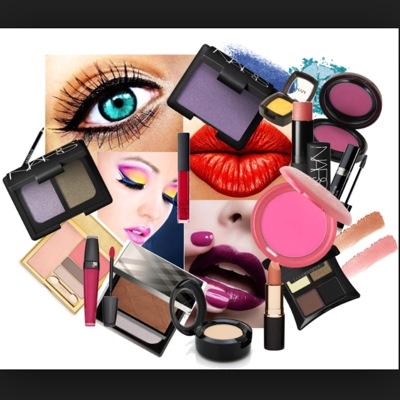 Level 3 Fashion&Photographic Make Up @ The Manchester College.

Contact: 07585 660 190 

CCSalon MCR Arndale Market  Hair & Make Up Bar