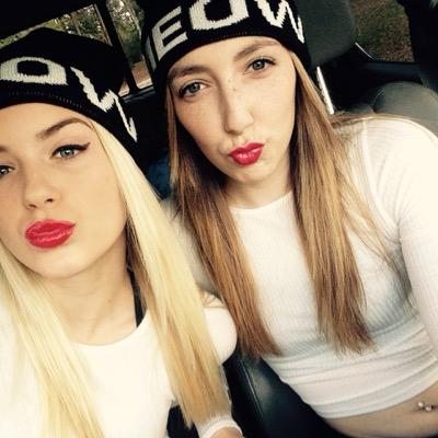 linddseyyyraee's profile picture. •we live with the scars we choose• 
NEW TWIT.