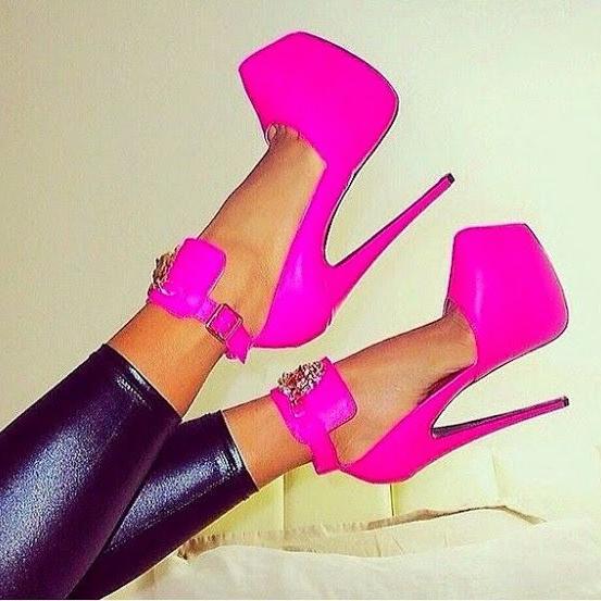 Shop Sexy Fashion: https://t.co/CQpZ4LJpng…  .
#sexy #fashion #shoes #heels #jewelry #lingerie  #clothing #dress