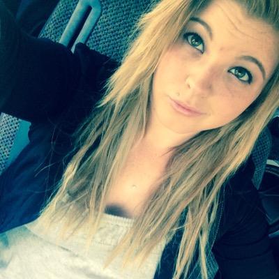 skyebaze12's profile picture. 