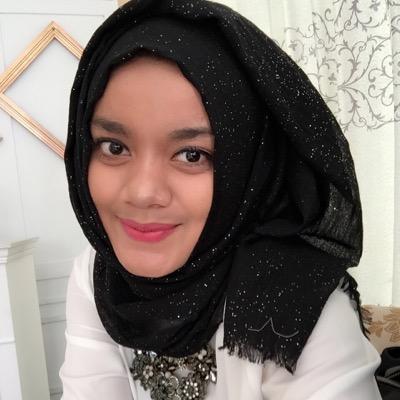 anggitaclara's profile picture. daddy's little girl