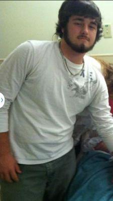 tylerharris622's profile picture. (7-3-13) Ashley Nichole Wells has my heart forever and always. i love to be outdoors and play sports⛳⚾