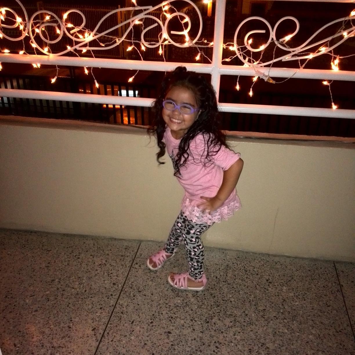Hija de Dios
Agradecida con El por sus bondades
Madre, esposa
Aogado
Dermocosmiatra
Reiventarme es parte de mi Ser