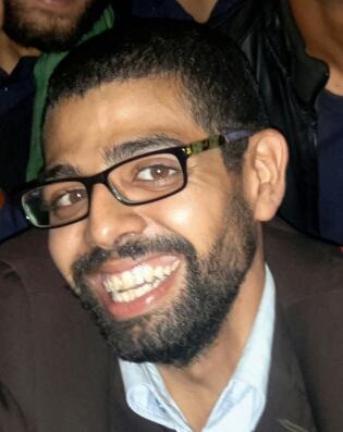‏محامى حقوقى يبحث عن العدالة داخل حجرات النيابات و المحاكم وتطبيقها على جميع الشعب دون تمييز
