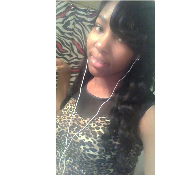 〽emphis,  2015 , ♒ , 1⃣7⃣,  Follow Me On IG: @Qveen_Ciaraaaaa
