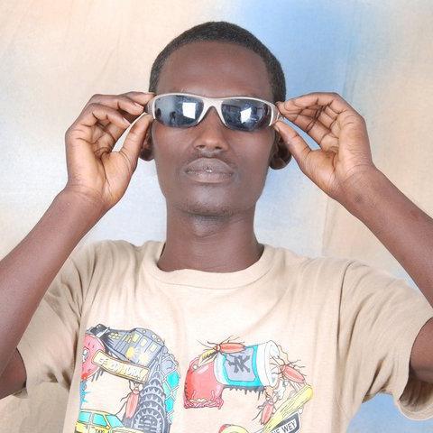 kivirigodfrey1's profile picture. 