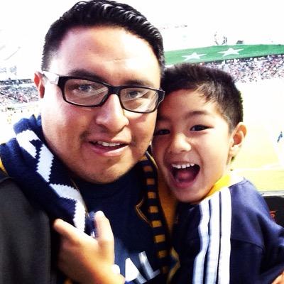 Husband, Dad, LA Galaxy. Love the beautiful Game ⚽️. How is it possible to feel nostalgia for a world I never knew? ⭐️⭐️⭐️⭐️⭐️⭐️🌙🌙🌙🌙🌙🌙🌙
