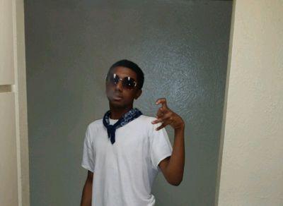 williamsdarion's profile picture. Money Fanatic
#FreeKeezy
#RestEasyFamily
#ComeUpGang