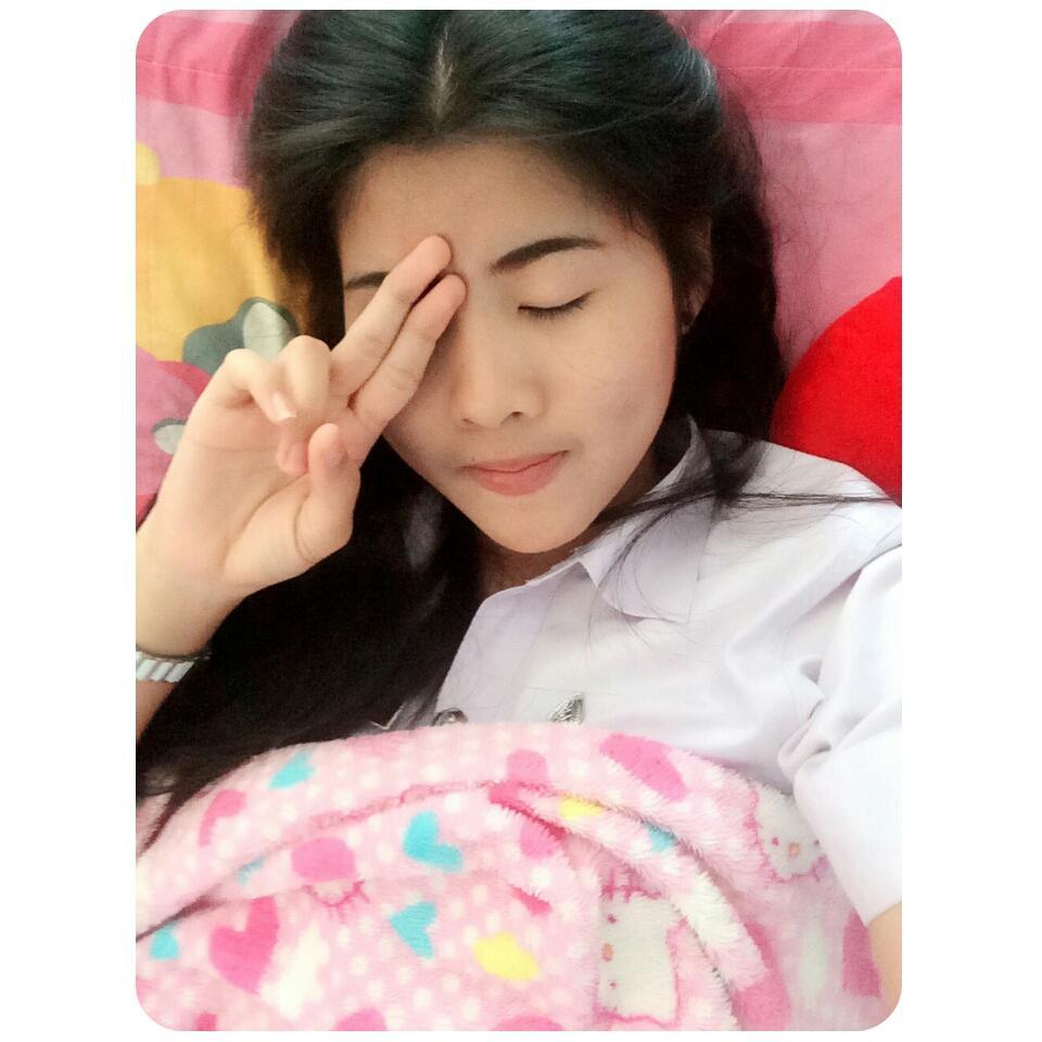 เพ้อ :')
