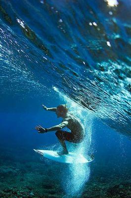 Gênesis: 1. 10. Chamou Deus ao elemento seco: terra, e ao ajuntamento das águas: mares. E viu Deus que isso era bom.