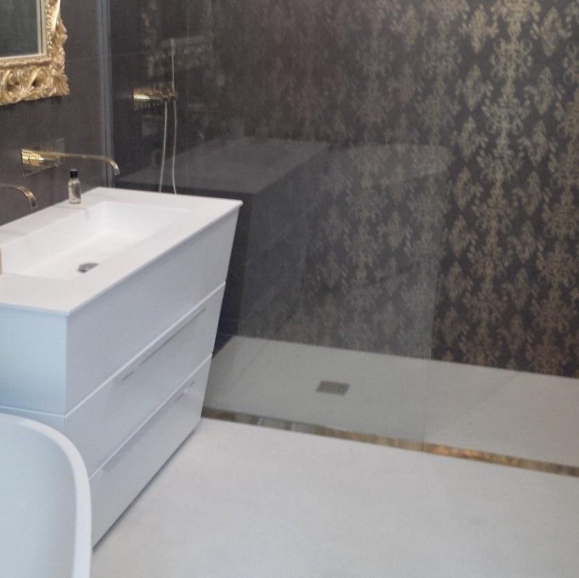 Concept révolutionnaire dans la création de votre espace de bain. Vous donner la possibilité de matérialiser toutes vos idées, pour un résultat inimitable ....