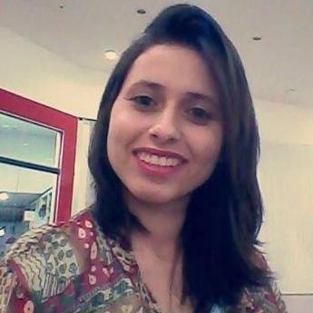 20 anos, estudante de Enfermagem-UFG.