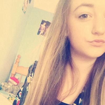 hi my name is sasha and i am a youtuber this twitter is for suggestions and questions and updates thanks you for following