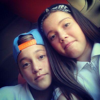 amo a mi bff y a cami :3