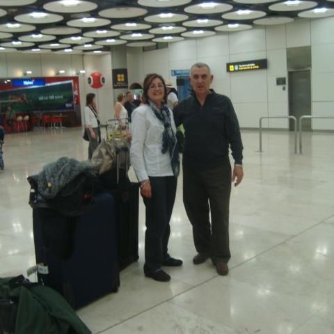 TAXIFLETERO's profile picture. Jubilados... la vida continúa y debemos transitarla disfrutarla con toda dignidad recordando que la comunicación nos crea enormes y mutuos beneficios !!!!!