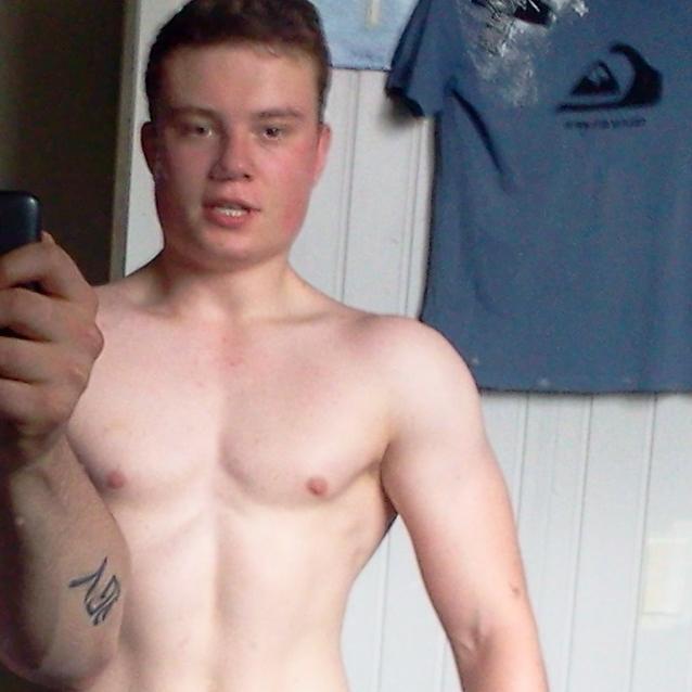 hello boyz and girls i like to be a gay slave. if u want to cam add me on facebook my name is: gilles dos santos almeida