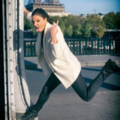 Animatrice-Journaliste-Comédienne #mouv'#morningcefran