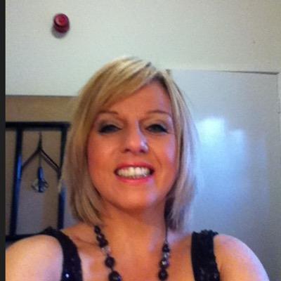 Oxford University Press Educational Consultant in Literacy. Married to Mark, Mum to Alastair and Molly. Passionate about Education and Music